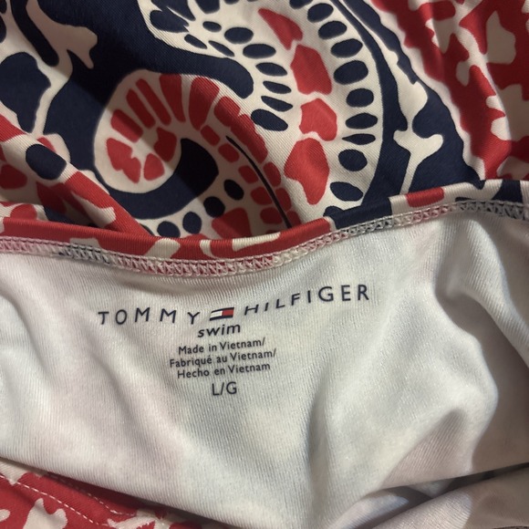 Tommy Hilfiger Halter One Piece Swimsuit With Matching Swim Shorts Large - Picture 5 of 11